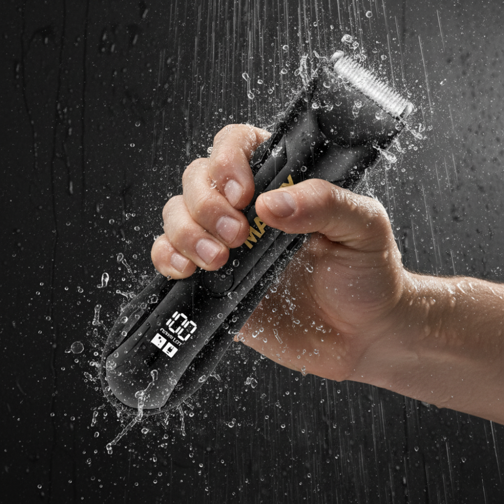 Smooth Operator™ Waterproof balls & body trimmer